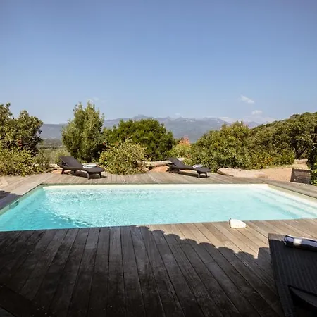 Casa Laricciu Villa