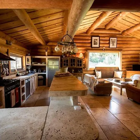 Casa Laricciu *